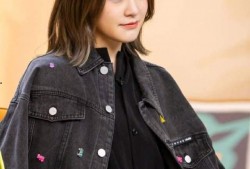 娱乐吃瓜女艺人被冷落,吃瓜女艺人遭遇冷落，幕后真相揭秘